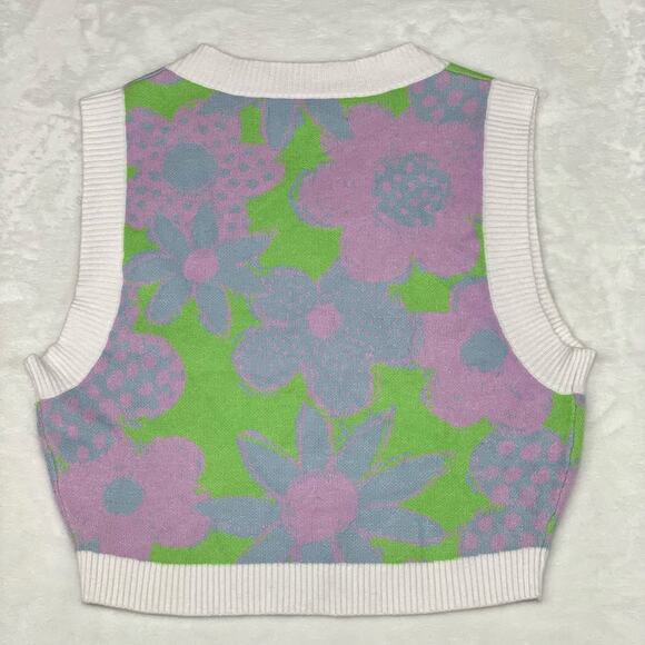 Urban Outfitters Crop Sweater Vest sz Medium Pastel Floral Preppy Spring Hippie - Picture 3 of 10